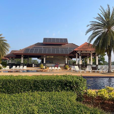 Seabreeze Villa Rayong Eksteriør billede